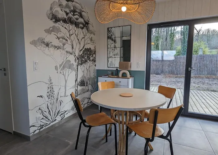 Les Du Grain Clos Holiday home Conteville (Eure)